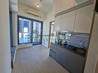 Sai Ying Pun - Des Voeux W Residence 02