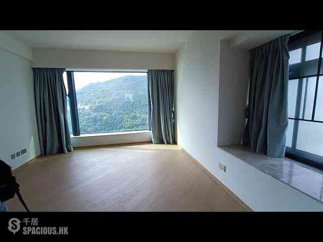 Pok Fu Lam - Victoria Coast Block A 11