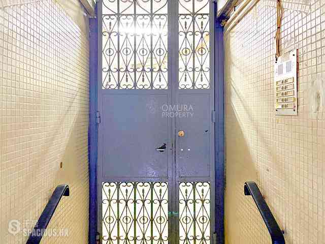 Shek Tong Tsui - Cheong Po Building 21