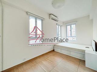 Soho - Ying Pont Building 03