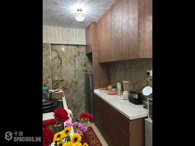 Wan Chai - Golden Jubilee House 02