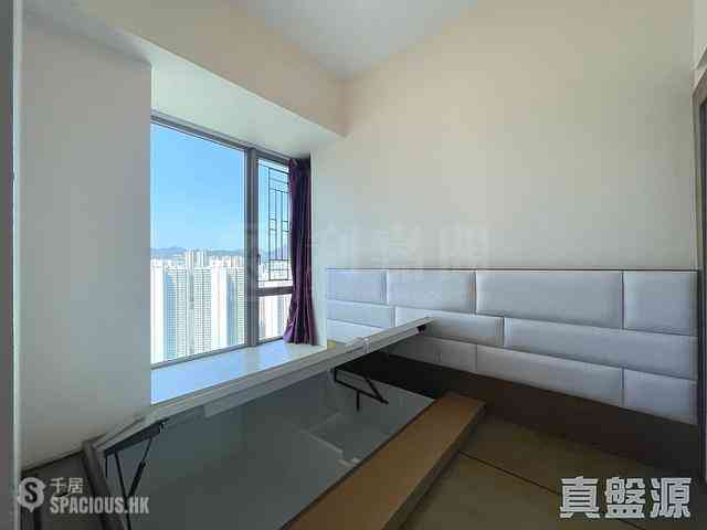 Tseung Kwan O - The Wings 04