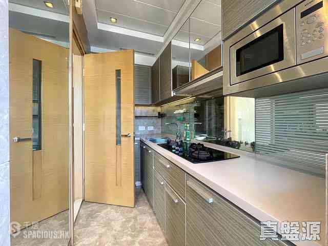 Tseung Kwan O - The Wings 07
