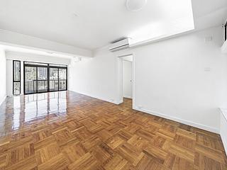 Happy Valley - Ventris Place 02