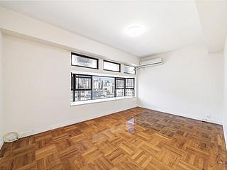 Happy Valley - Ventris Place 06