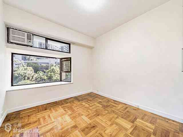 Happy Valley - Ventris Place 10