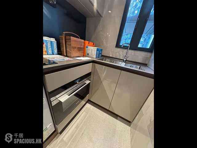 Cheung Sha Wan - Echo House 06