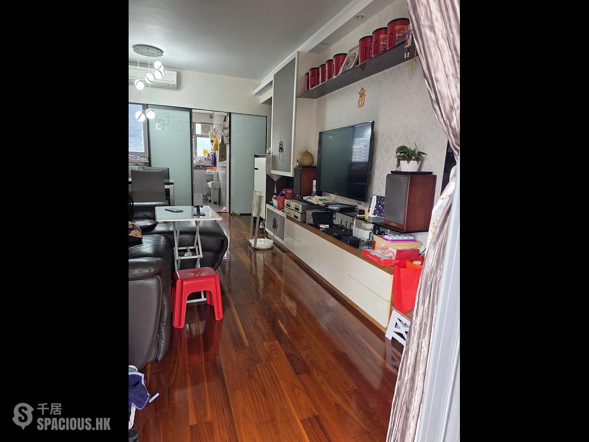 Cheung Sha Wan - Southern Lodge 01