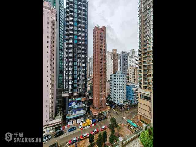 Kennedy Town - The Merton Tower 1 04