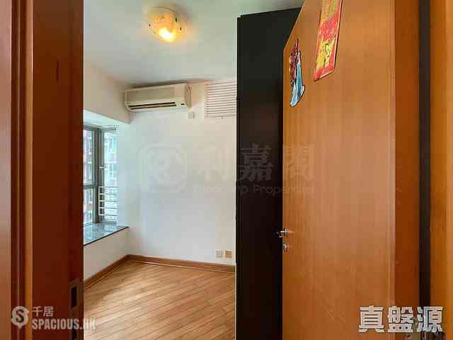 Tseung Kwan O - Park Central Phase 1 Block 7 04