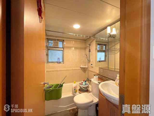 Tseung Kwan O - Park Central Phase 1 Block 7 08