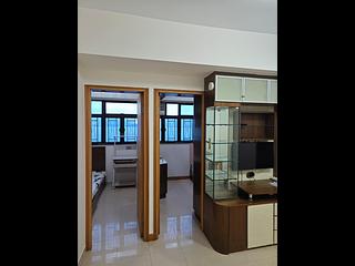 Shek Tong Tsui - Mei Sun Lau Block A 02