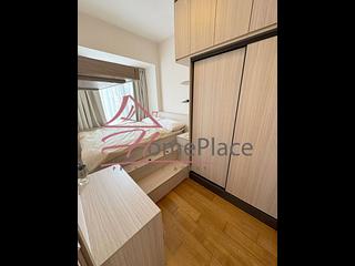 Sai Ying Pun - Island Crest 05