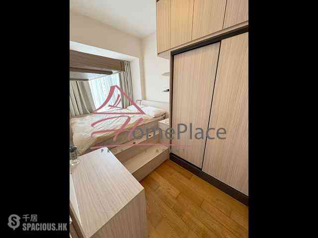 Sai Ying Pun - Island Crest 05