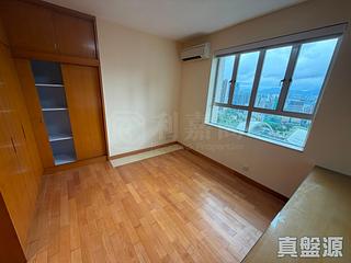 Happy Valley - Jardine's Lookout Garden Mansion Block B 03
