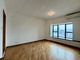 Mid Levels West - 80 Robinson Road 15