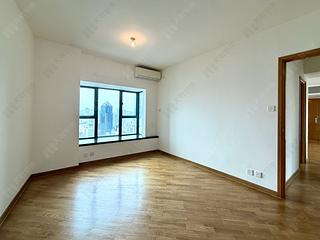 Mid Levels West - 80 Robinson Road 16