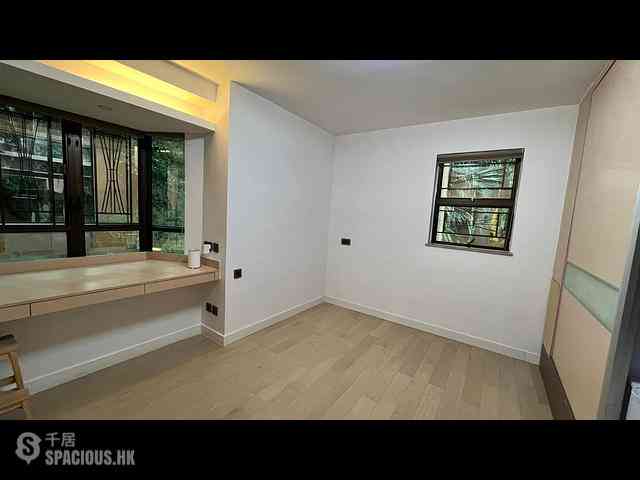 Sai Ying Pun - Ning Yeung Terrace 02