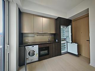 Wan Chai - 33 Kennedy Road 05