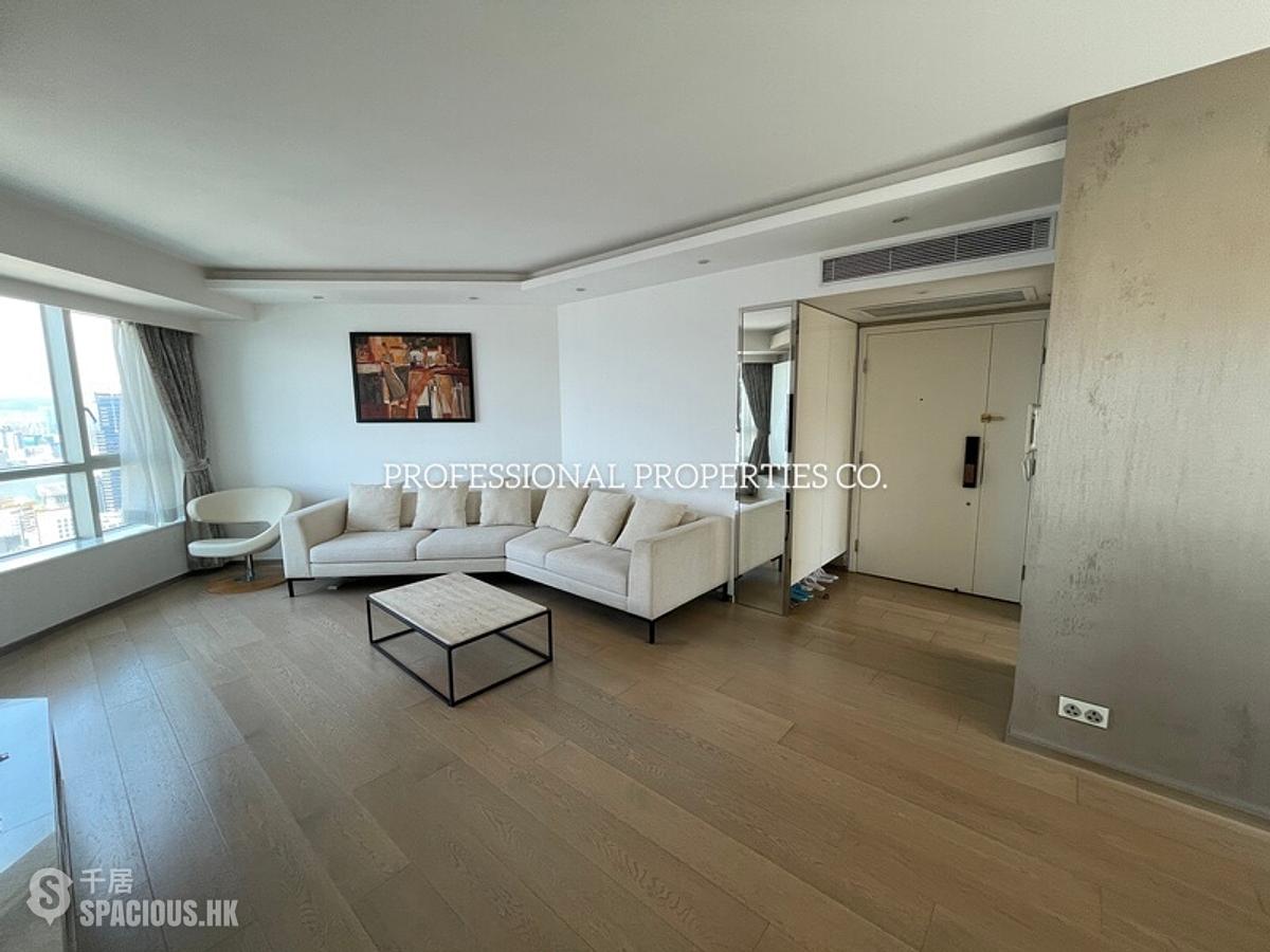 Mid Levels West - 80 Robinson Road 01