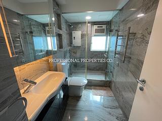 Mid Levels West - 80 Robinson Road 13