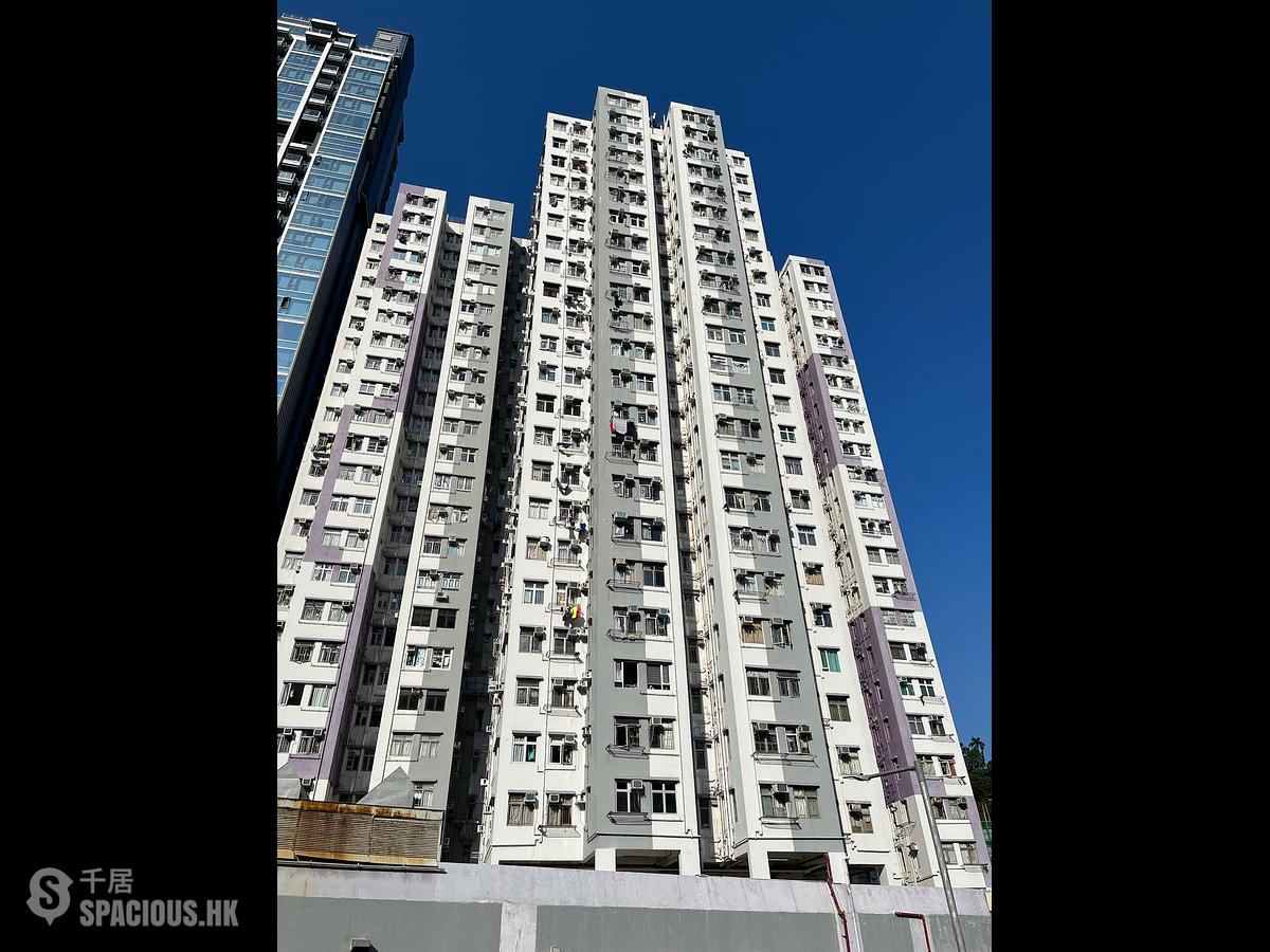 Shau Kei Wan - Shaukiwan Centre 01