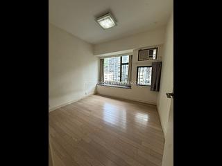 Mid Levels Central - Robinson Place 05
