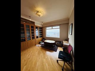 Mid Levels West - Piccadilly Mansion 05