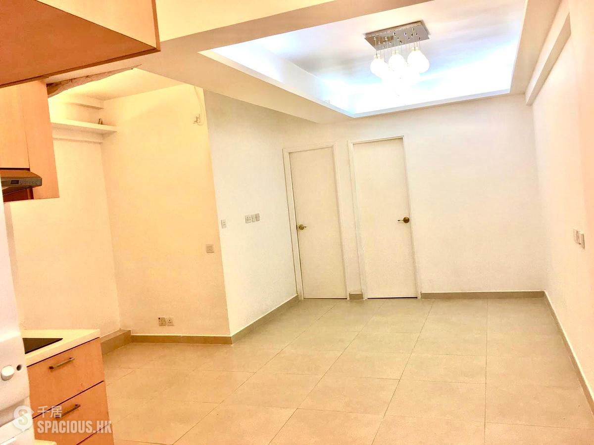 Causeway Bay - Hennessy Apartments 01