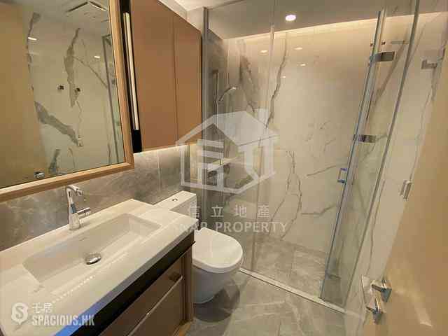 Sai Ying Pun - No.8 Hing Hon Road (Resiglow-Bonham) 05
