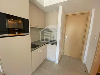 Sai Ying Pun - No.8 Hing Hon Road (Resiglow-Bonham) 04