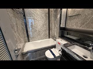 Wong Chuk Hang - The Southside Phase 3B Blue Coast 08