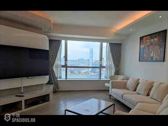 Mid Levels West - 80 Robinson Road 01