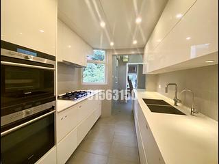 Happy Valley - Ventris Place 03