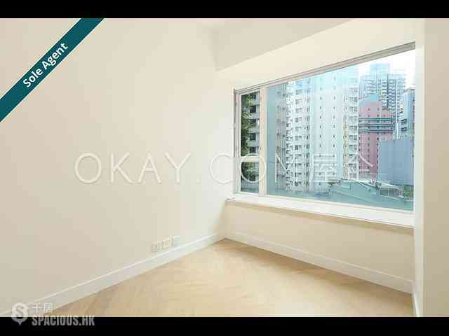 Sai Ying Pun - Reading Place 09
