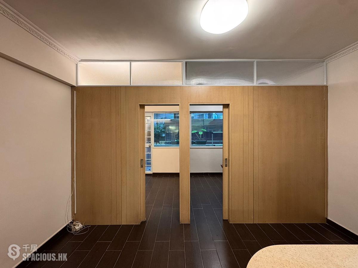 Central - 6-12, Tit Hong Lane 01