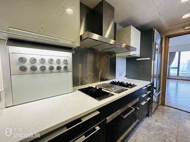 West Kowloon - The Cullinan 04
