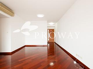 West Kowloon - The Arch 04