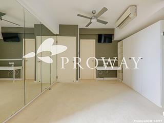 Mid Levels West - Realty Gardens Paris Court (Block 2) Paris Court 06