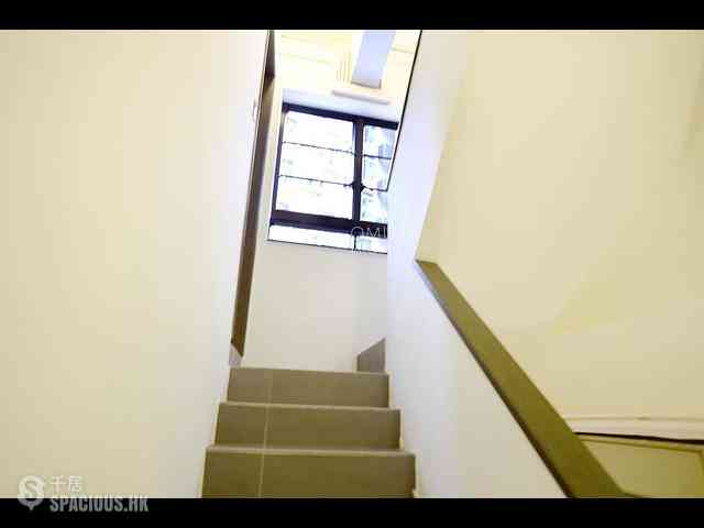 Central - 94, Hollywood Road 15