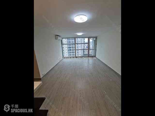 Tai Hang - Grand Deco Tower 15