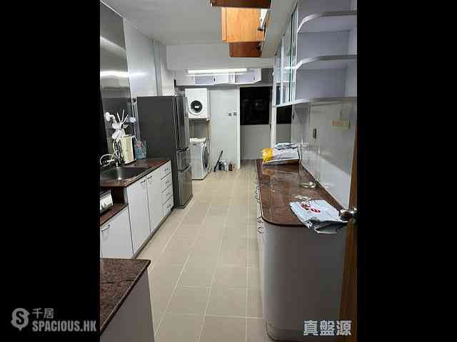Braemar Hill - Summit Court 04