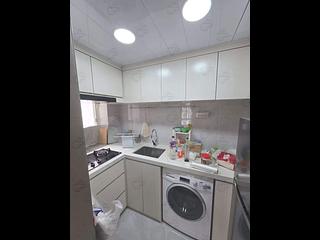 Quarry Bay - Nan Fung Sun Chuen Block 4 02