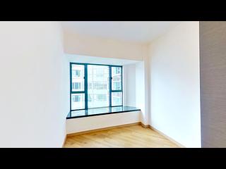 Mid Levels West - 80 Robinson Road 16
