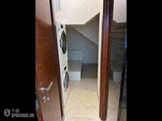 Wong Chuk Hang - Marinella Block 2 02