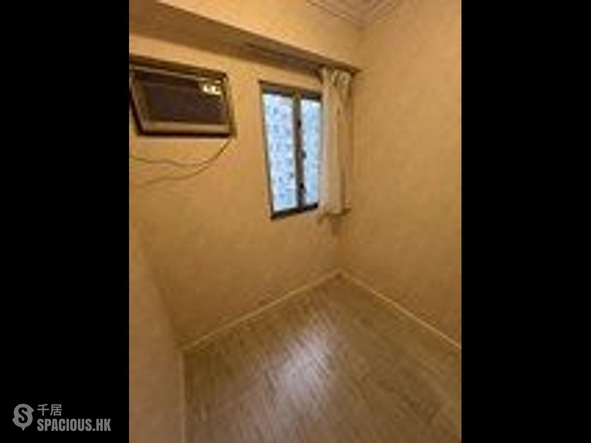 Mid Levels Central - Floral Tower 01