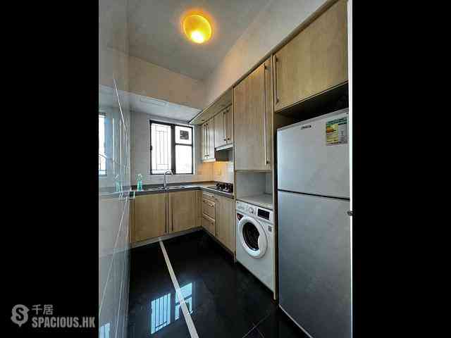 Shek Tong Tsui - The Belcher's Phase 1 Block 3 03