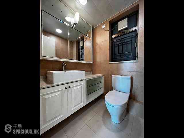 Shek Tong Tsui - The Belcher's Phase 1 Block 3 07