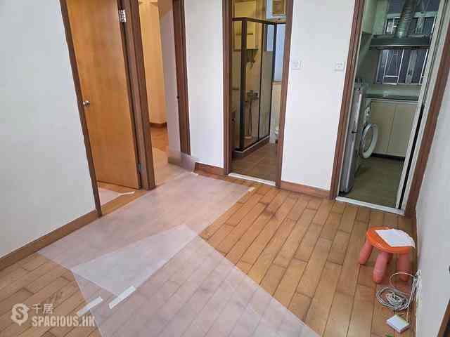Shek Tong Tsui - Bic Wah Court 02