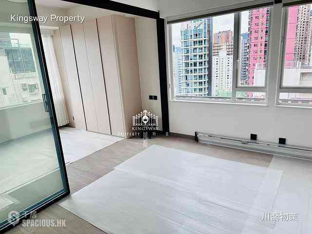 Mid Levels Central - Ying Fai Court 04
